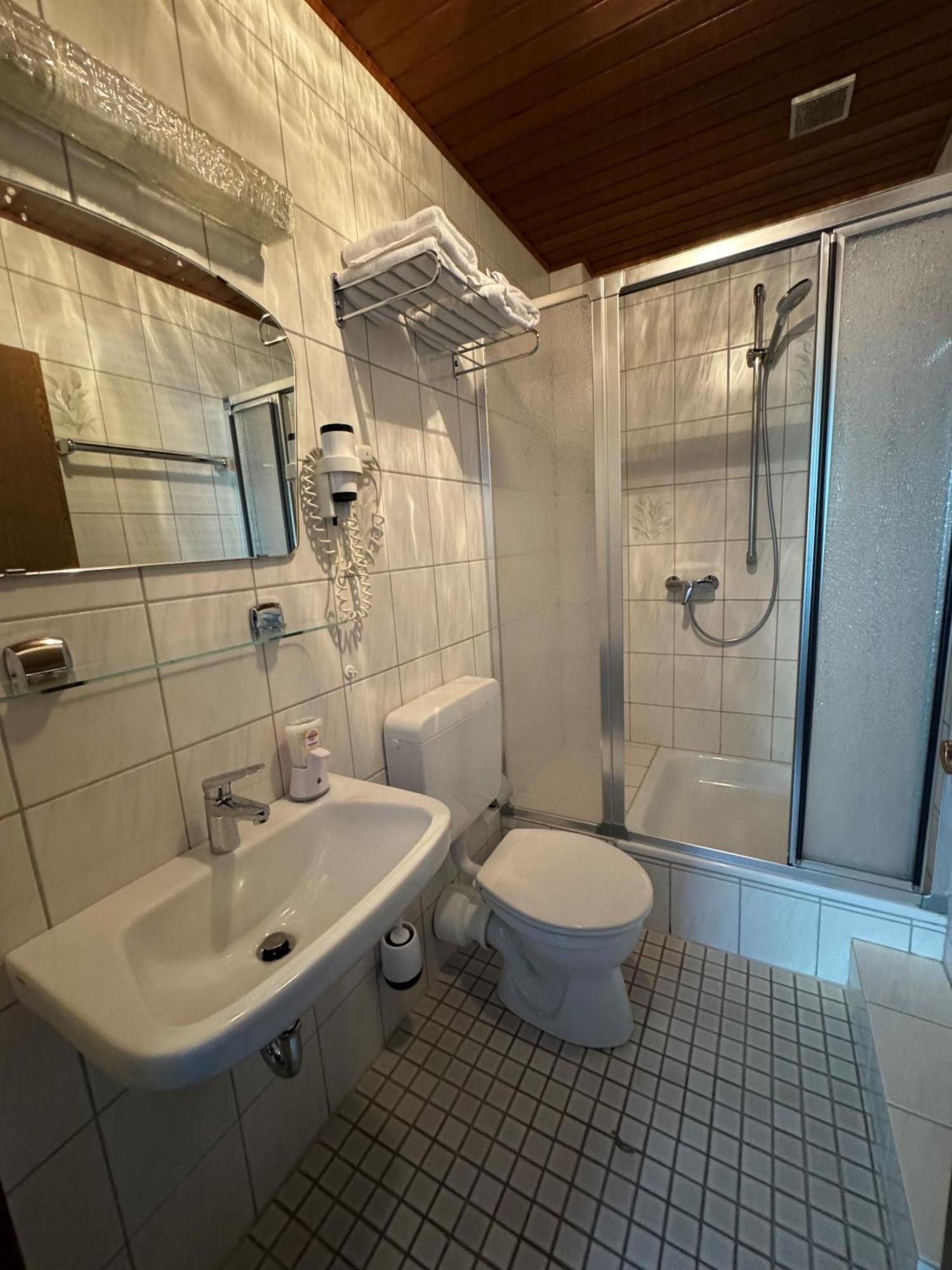 Hotel Zur Muehle Iserlohn Oda fotoğraf